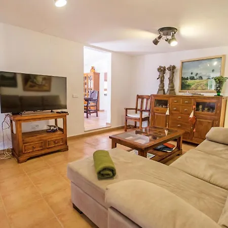 Holiday home Holiday Finqueta